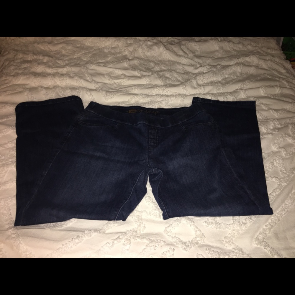 Petite pull on jeans